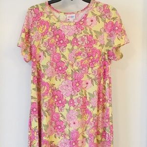 Small (fits lg/xl) Floral Carly